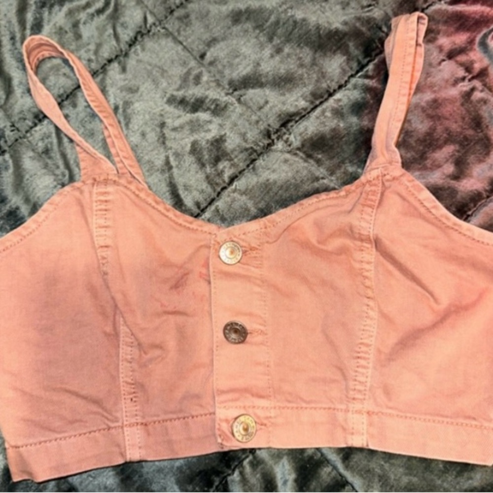 American Eagle Pink Buttoned Down Denim Cropped T… - image 5